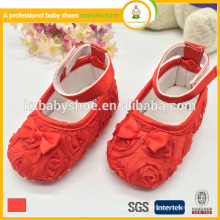 Nouveau design nouveau-né belle satin de dentelle bébé chaussures de fille